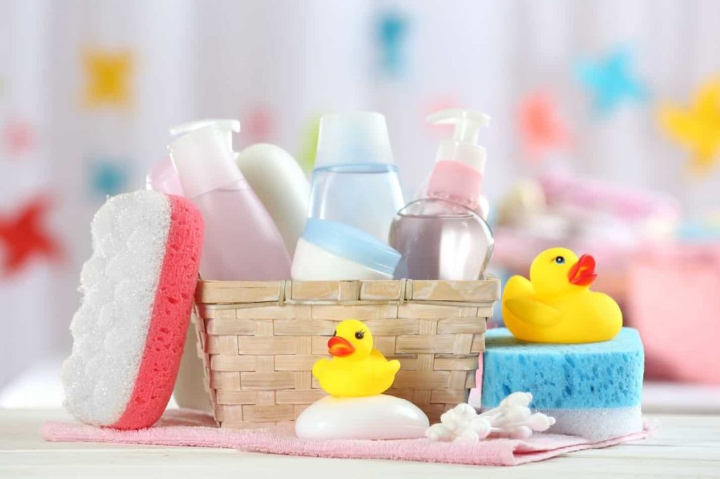 15 places to get 1 000 in free baby samples dollarsprout