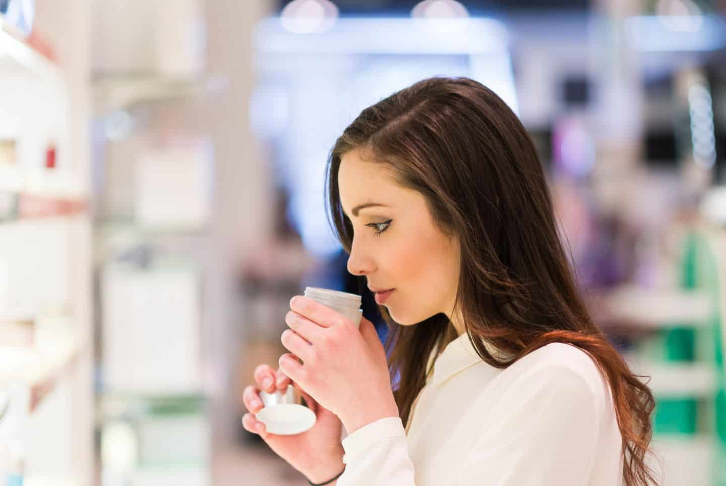 make money reviewing products lady